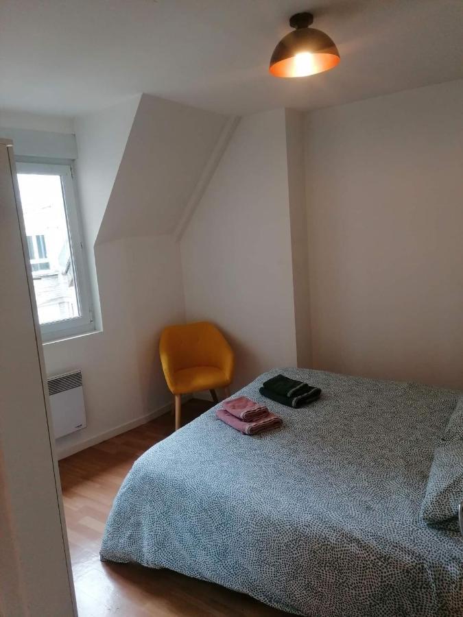 Suite Du Crypto - Vue Imprenable Sur La Place Du Forum Reims Buitenkant foto