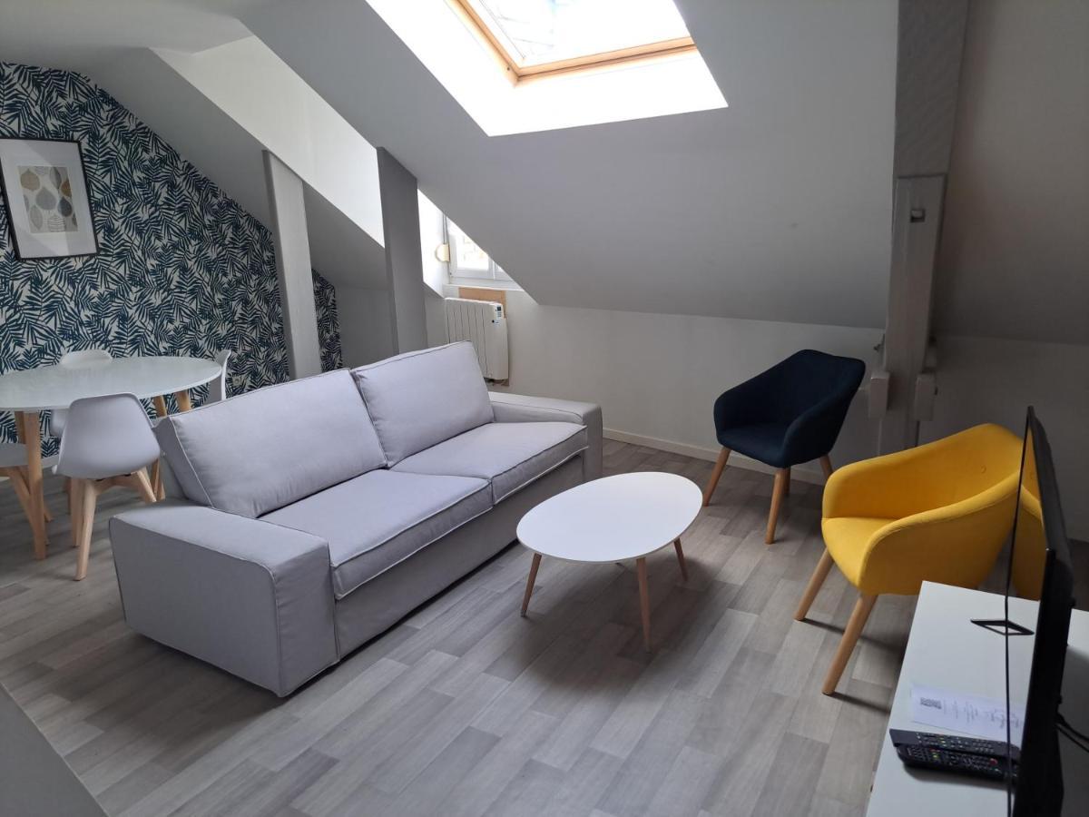 Suite Du Crypto - Vue Imprenable Sur La Place Du Forum Reims Buitenkant foto